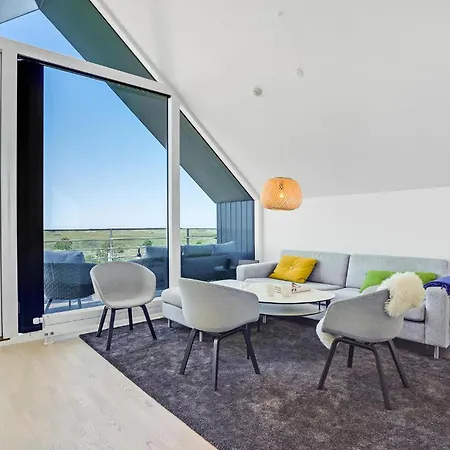 別荘 4 Bedroom Stunning In *