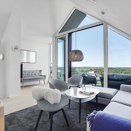 4 Bedroom Stunning In スケーエン