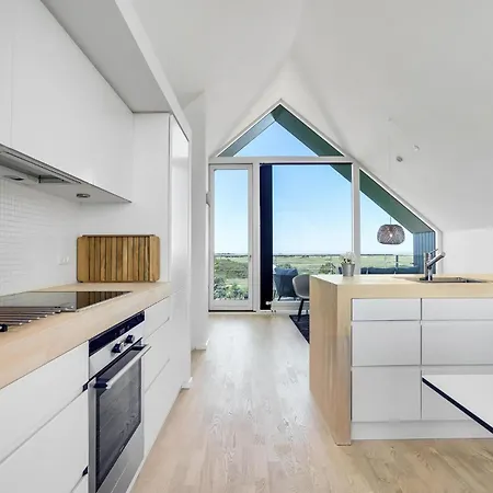 別荘 4 Bedroom Stunning In *